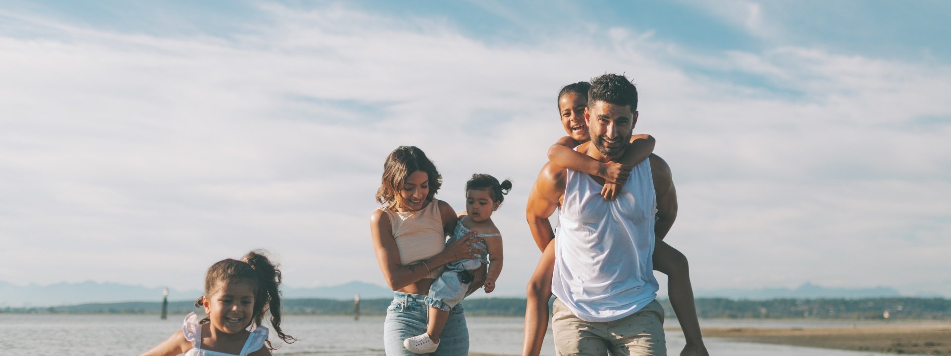 fresh fam Shop Hero 1920 x 720 Desktop